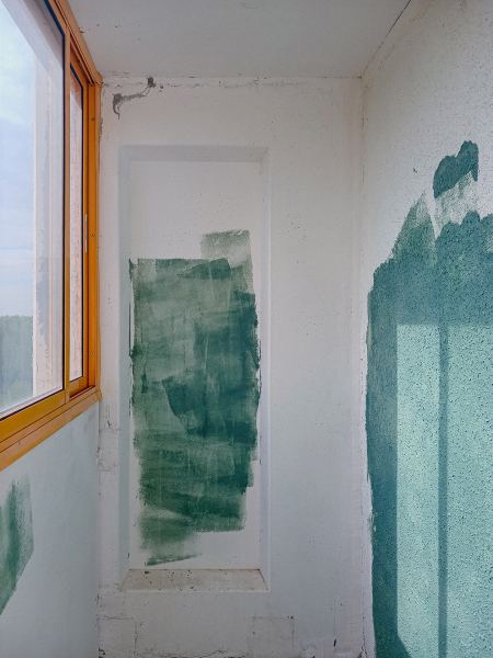 «Одно из моих любимых мест в квартире»: 3 варианта обустройства балкона