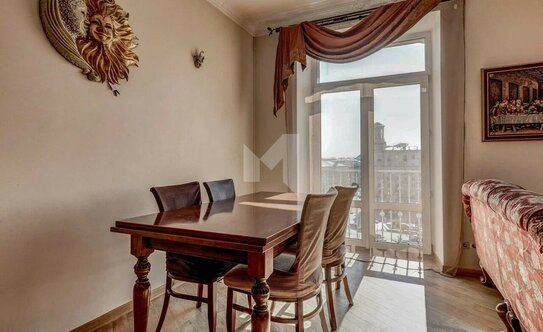 «Сталинка, я выбираю тебя!». Почему люди хотят жить в домах 30–50-х годов постройки