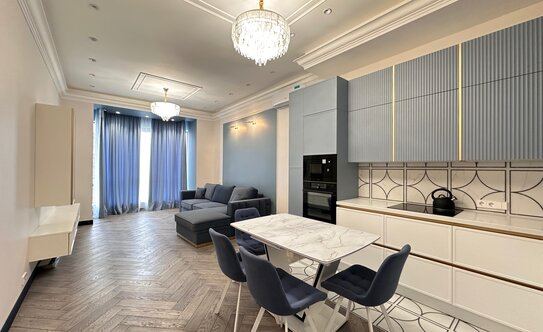 «Сталинка, я выбираю тебя!». Почему люди хотят жить в домах 30–50-х годов постройки