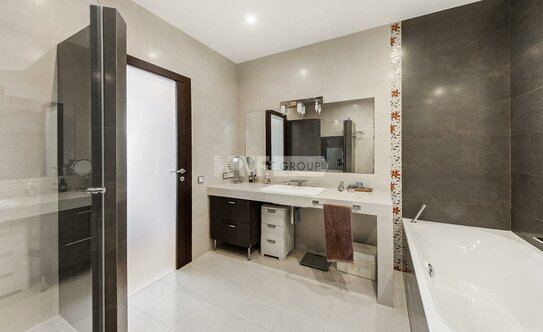 «Сталинка, я выбираю тебя!». Почему люди хотят жить в домах 30–50-х годов постройки