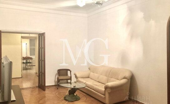 «Сталинка, я выбираю тебя!». Почему люди хотят жить в домах 30–50-х годов постройки