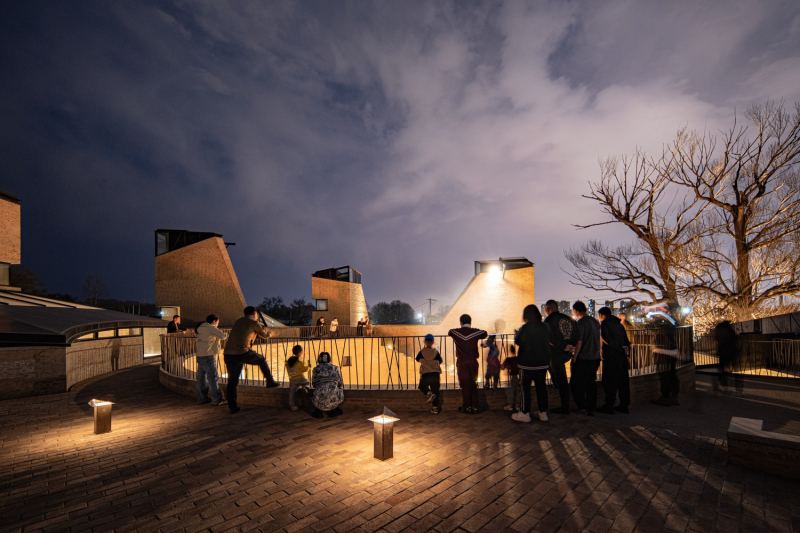 Завершён Общественный центр деревни Уэст-Усуту, Китай