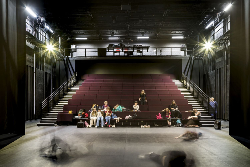 Завершён Региональный театр Бовези в городе Бове, Франция