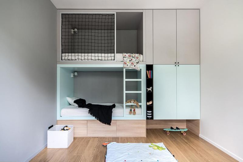 Зонирование, освещение и мини-кабинет: как подготовить детскую к школе