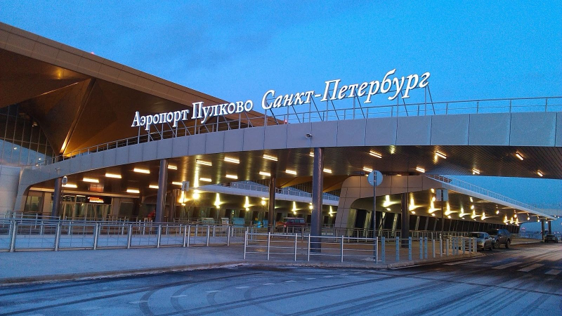 aeroport-pulkovo-izmenit-raspisanie-iz-za-bpla-nad-moskvoj-d3daaeb.jpg