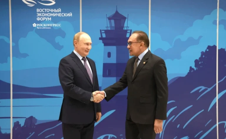anvar-ibragim-putin-i-tramp-priedut-v-malajziju-na-sammit-asean-v-oktjabre-d080802.webp
