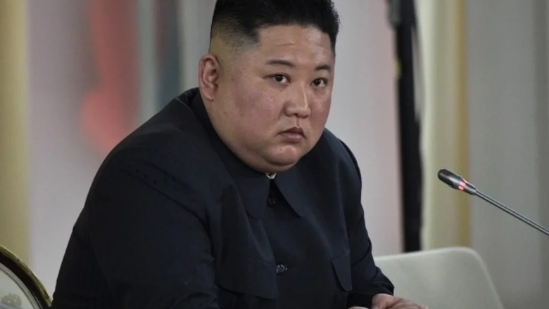 ctak-kim-chen-yn-posetil-oboronnye-instituty-kndr-9ea8bf3.png