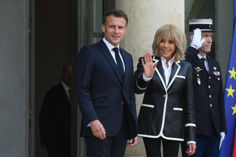 Дело "Брижит-мужчина". Сенсации продолжаются: Макроны согласны на всё