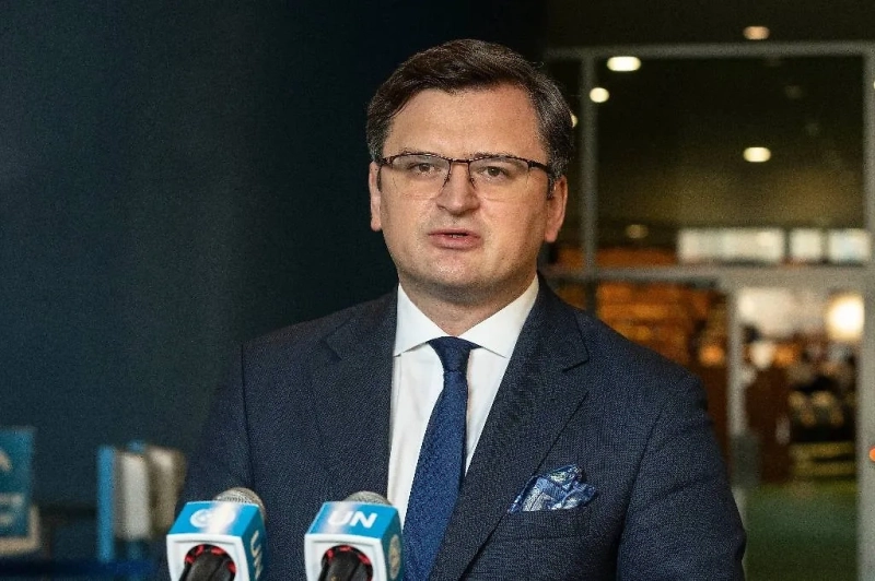 eks-glava-mid-ukrainy-kuleba-zajavil-o-begstve-iz-strany-iz-za-ukaza-zelenskogo-32579c6.webp
