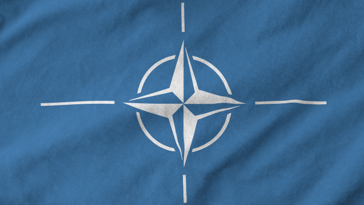 glava-mid-polshi-sikorskij-zajavil-chto-rossija-vojuet-s-nato-cherez-ukrainu-b45b9ae.webp
