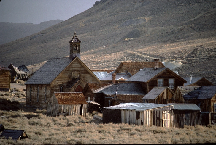 Города-призраки на краю света — посмотрите на жизнь без людей