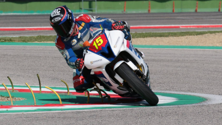 italjanskij-motogonshhik-pogib-iz-za-avarii-vo-vremja-gonki-eaf4a21.png