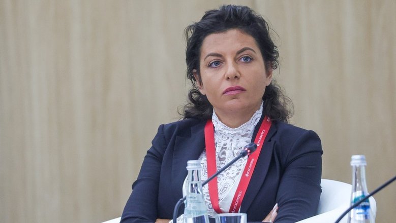 ja-objazana-prijti-i-rasskazat-pravdu-simonjan-soobshhila-o-tjazheloj-bolezni-i-skoroj-operacii-036c7a9.jpg