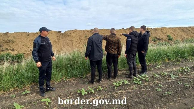 kak-sobaku-ukrainca-pytavshegosja-sbezhat-vmoldaviju-pristrelili-vprigranichnom-rvu-8a5df9b.jpg