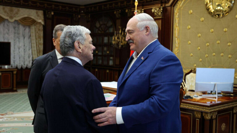 koul-lukashenko-i-tramp-delajut-vse-dlja-normalizacii-otnoshenij-belarusi-i-ssha-f51ed26.jpg