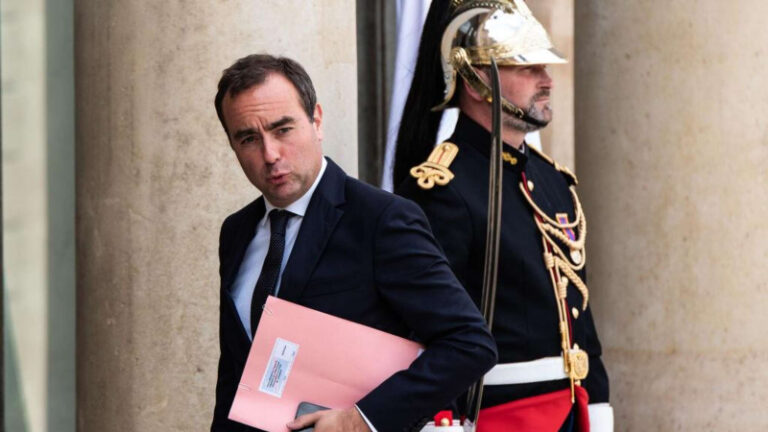 makron-vydvinul-na-post-premera-francii-ministra-oborony-6e2f796.jpg
