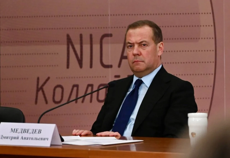 medvedev-podderzhivaja-ukrainu-komanda-trampa-podderzhivaet-ubijc-68c0d2b.webp