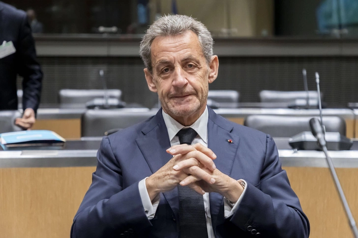 nikolja-sarkozi-poluchil-5-let-tjurmy-za-chto-budet-sidet-byvshij-prezident-francii-14db646.webp