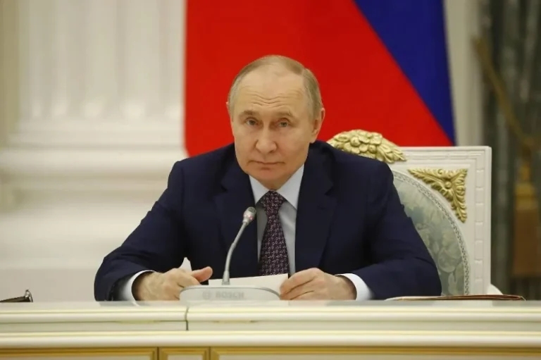 putin-po-videosvjazi-otkryl-obekty-rospotrebnadzora-v-rossijskih-regionah-3046073.webp