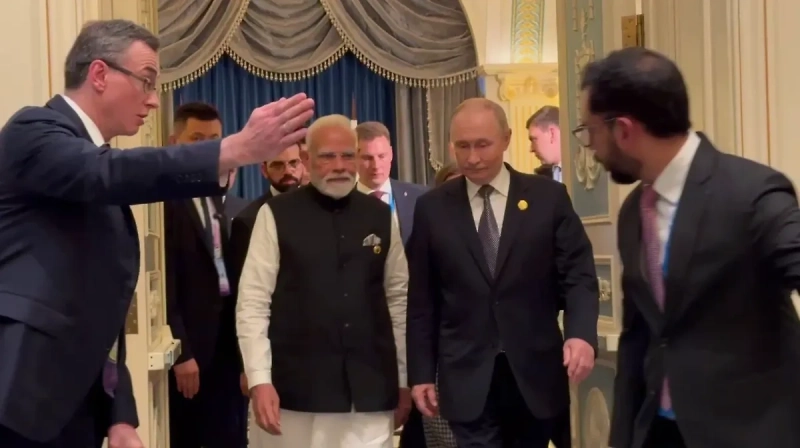 putin-pogovoril-s-modi-i-pozdravil-ego-s-75-letiem-971c900.webp