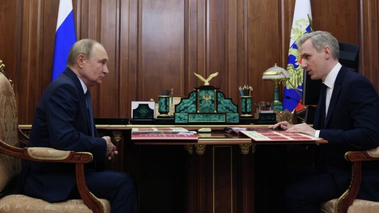 putin-vspomnil-brilliantovoe-imja-smolenska-02390e6.jpg