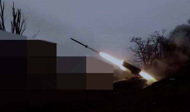 rossijskaja-armija-sneskolkih-napravlenij-podhodit-kseversku-pushilin-dd6a974.jpg