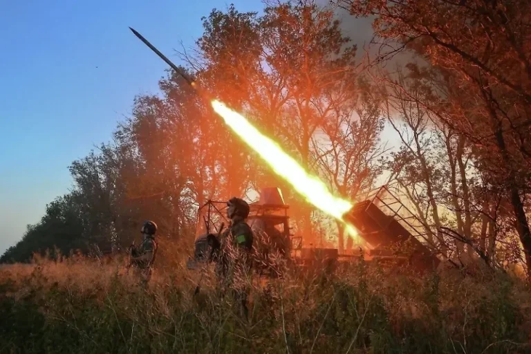 svo-novosti-karta-svo-sobytija-ot-15-sentjabrja-2025-goda-boi-s-vsu-v-kurskoj-oblasti-9cacfc2.webp