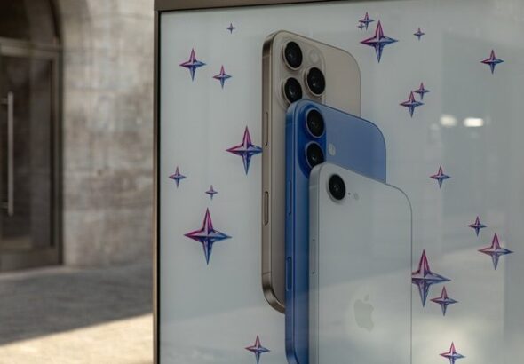 v-rossijskih-magazinah-pojavljajutsja-novye-modeli-iphone-kogda-startujut-prodazhi-iphone-17-24b606e.jpg