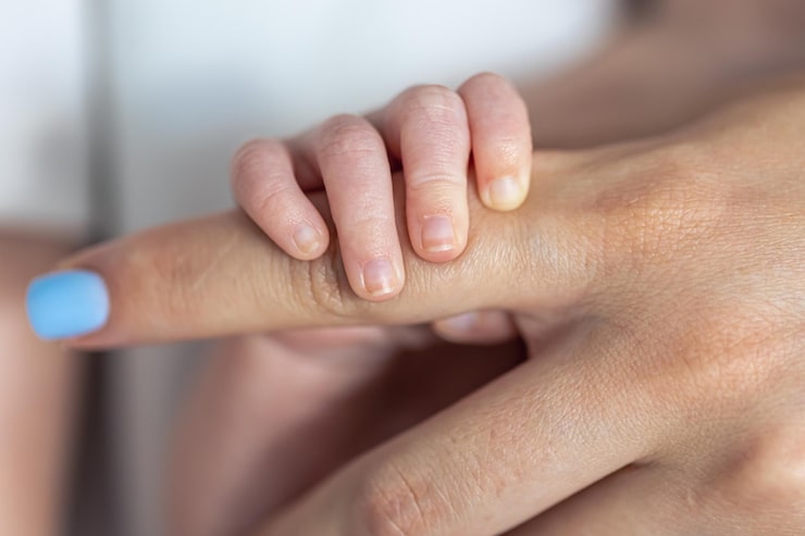 Методы лечения бородавок на руках: от домашних до медицинских